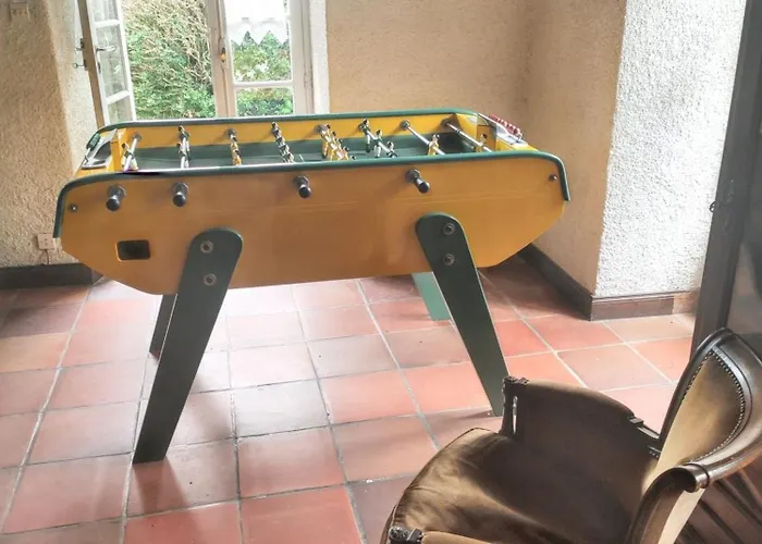 Maison Familiale Chaleureuse A Avec Grand Jardin. Tatil Evi